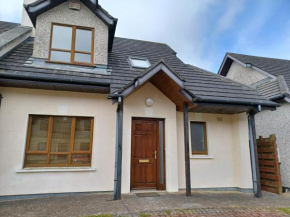 Seabury Holiday Home, Rosslare Strand, County Wexford - Sleeps 7